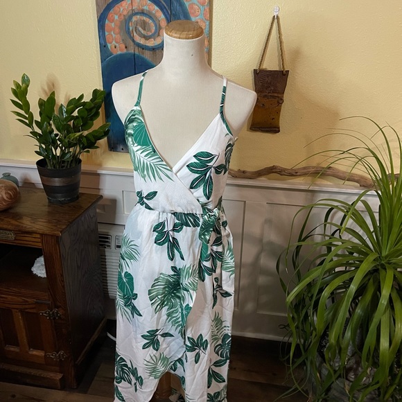 Tropical sundress - Picture 2 of 7